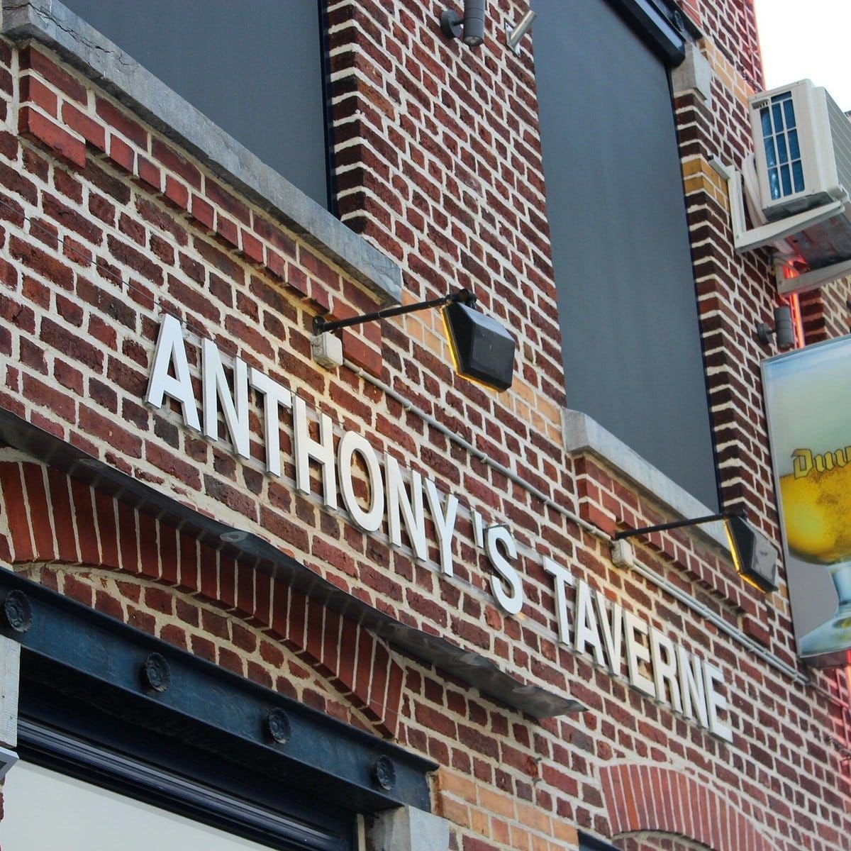Anthony's Taverne Foto 9